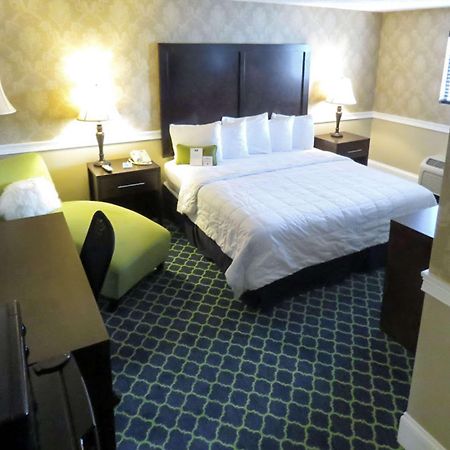 Rodeway Inn Logan International Airport Revere Buitenkant foto